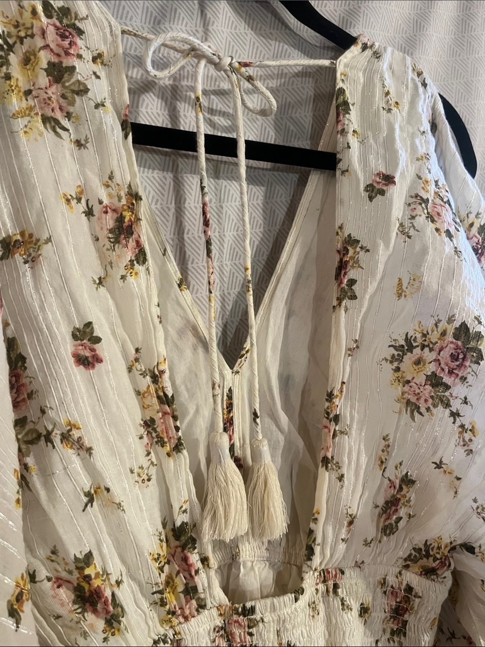 Cold Shoulder Dress - Picture 5 of 6